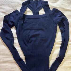Gimaguas navy blue off shoulder cut out top